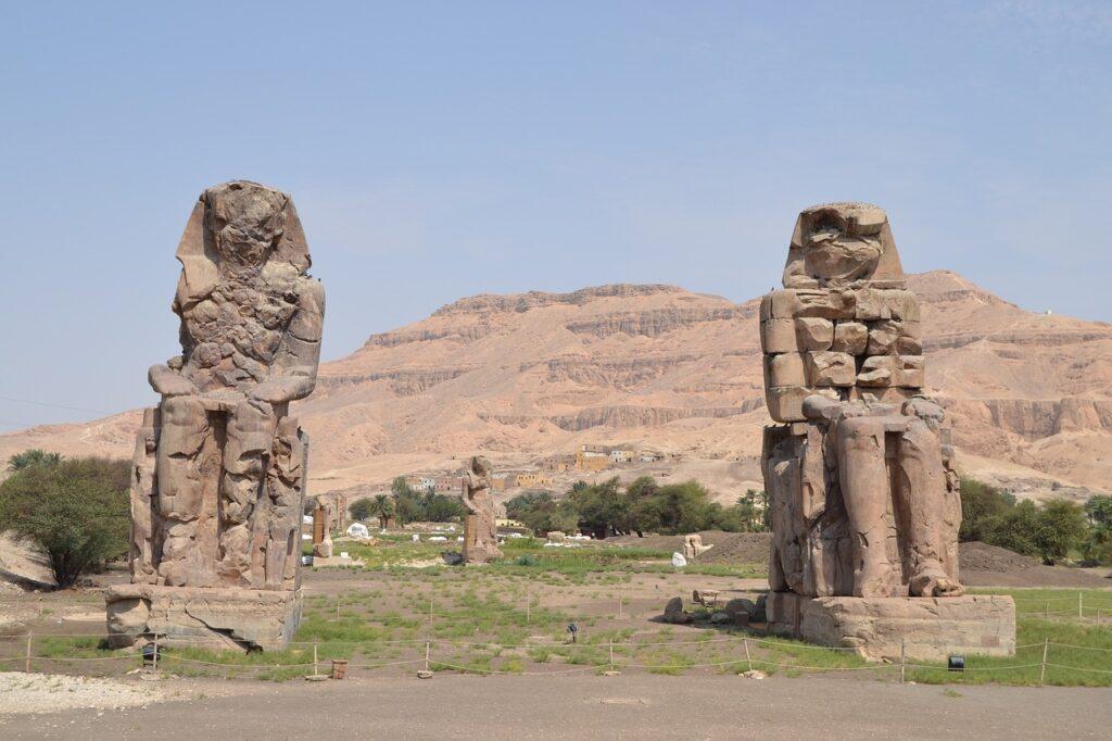 3 Nights Nile Cruise from Aswan to Luxor - Colossi of Memnon