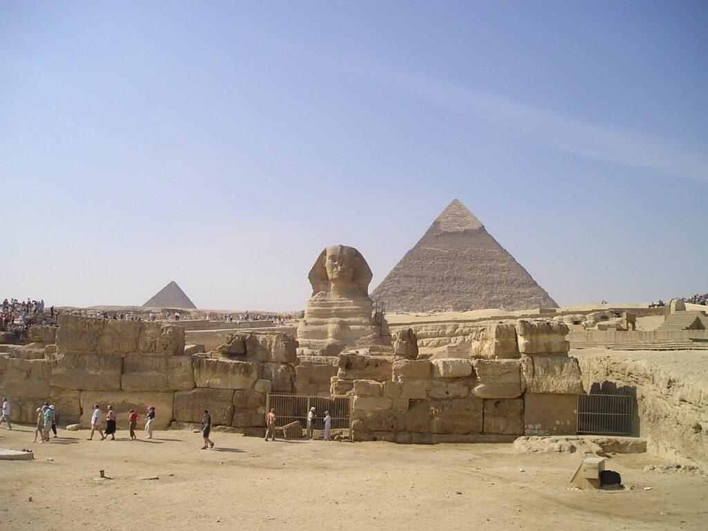 Giza Pyramids and Great Sphinx on the 6 Days Egypt Highlights Tour