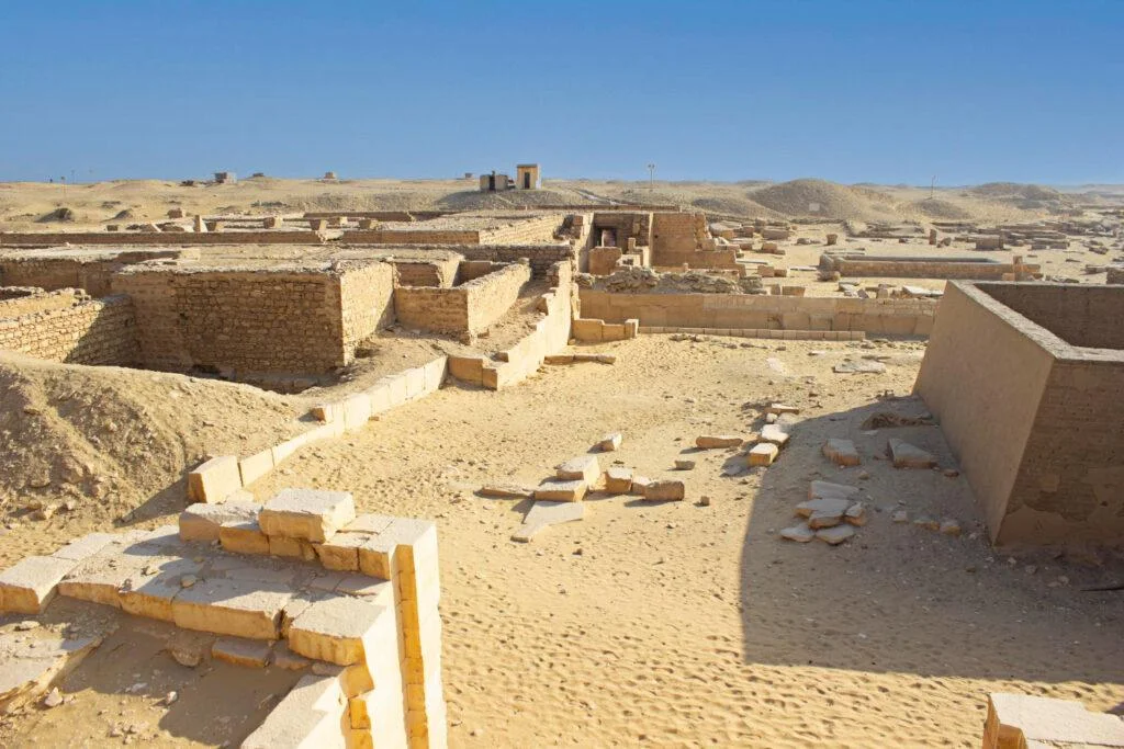 Giza Pyramids and Memphis Tour from Sokhna Port - Memphis City in Cairo