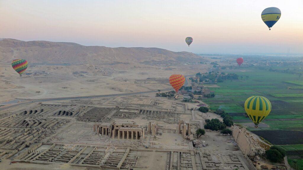 Nile Cruise Aswan to Luxor in 3 Nights - Valley of the Kings