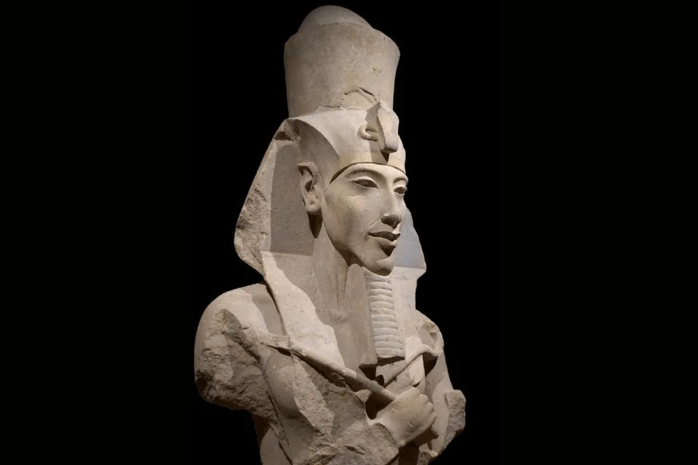 Changing the Name to Akhenaten - Egypt Tours Group