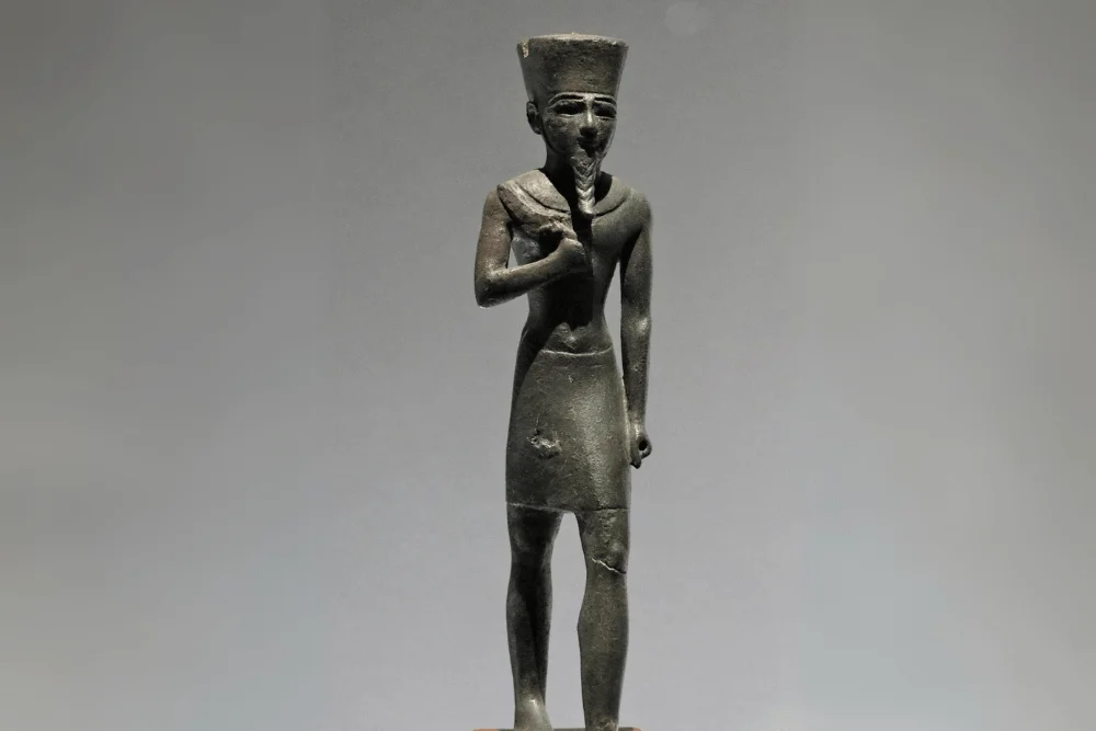 The Egyptian Amun God – Origins, Epithets & Legacy of Amun-Ra