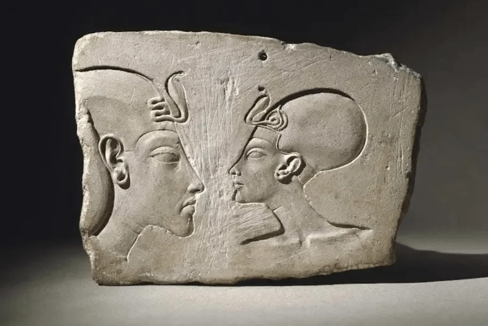 How did Akhenaten change the art? - Egypt Tours Group