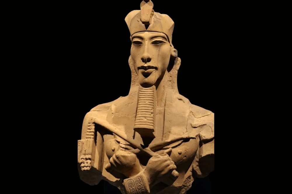 What did Akhenaten look like? - Egypt Tours Group
