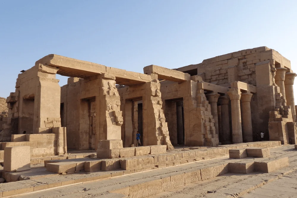 Captivating description of Kom Ombo Temple's significance with Egypt Tours Group.