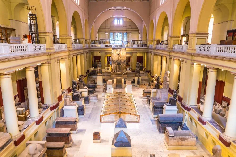The Egyptian Museum’s architecture and grand exterior design in Cairo