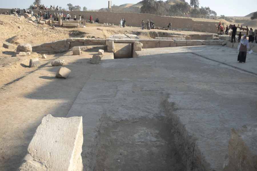 Ancient ruins and statues at Memphis Egypt showing the origins of the city’s name