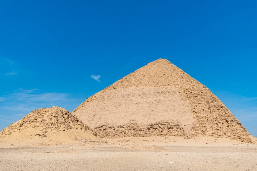 Bent Pyramid Egypt – Unique Design & History of Sneferu’s Tomb