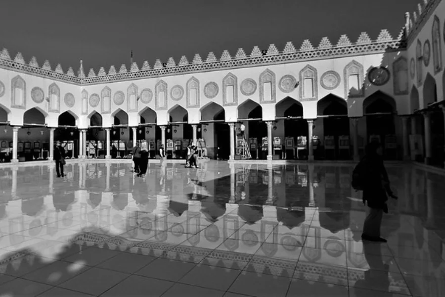 The mosque of Al-Azhar. Egypt Tours Group.