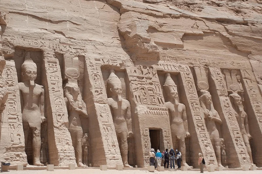 Ancient Egyptian art. Egypt Tours Group.