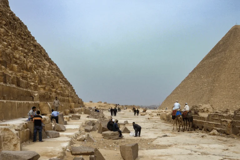 Giza Necropolis: History, Pyramids, and Ancient Egyptian Beliefs