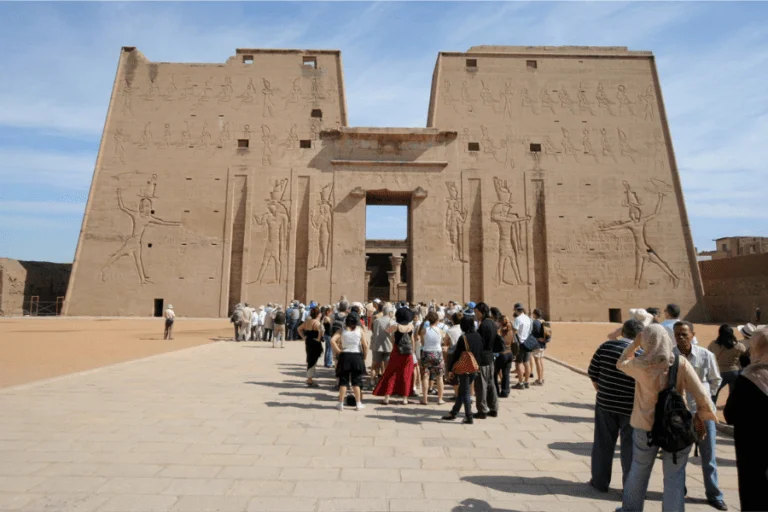 Best Egypt Tourist Attractions & Travel Tips