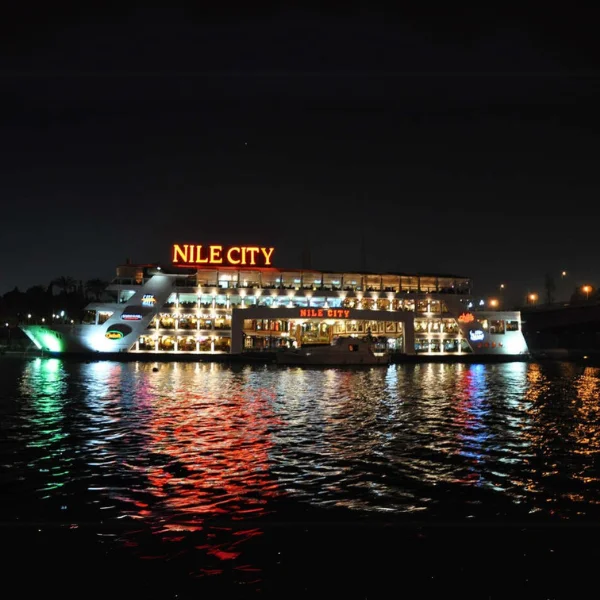 Nile dinner cruise experience in Egypt - 7 Days Cairo, Luxor and Hurghada Tour Package