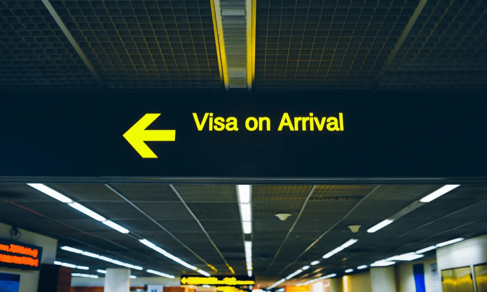 Side-by-side comparison of Egypt eVisa and visa on arrival documents.