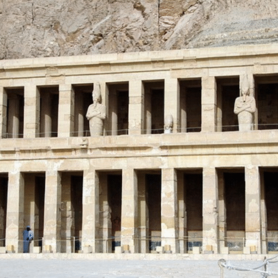 Tombs of queens in ancient Egypt - 3 Days Egypt Luxor tours​