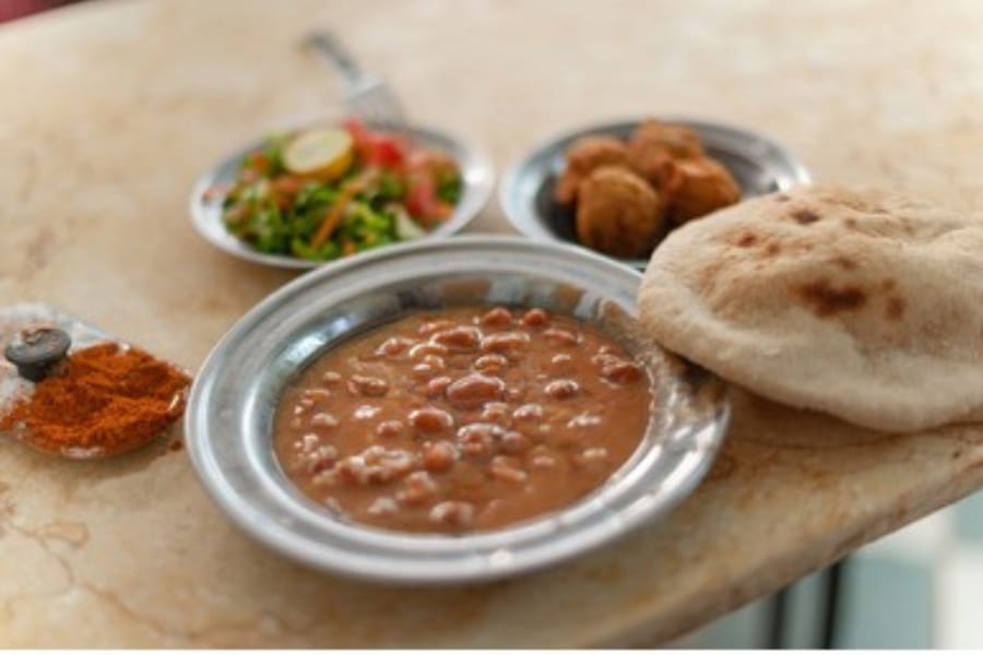 Popular Egyptian street food: taameya (falafel), hawawshi, shawarma – Egypt Tours Group