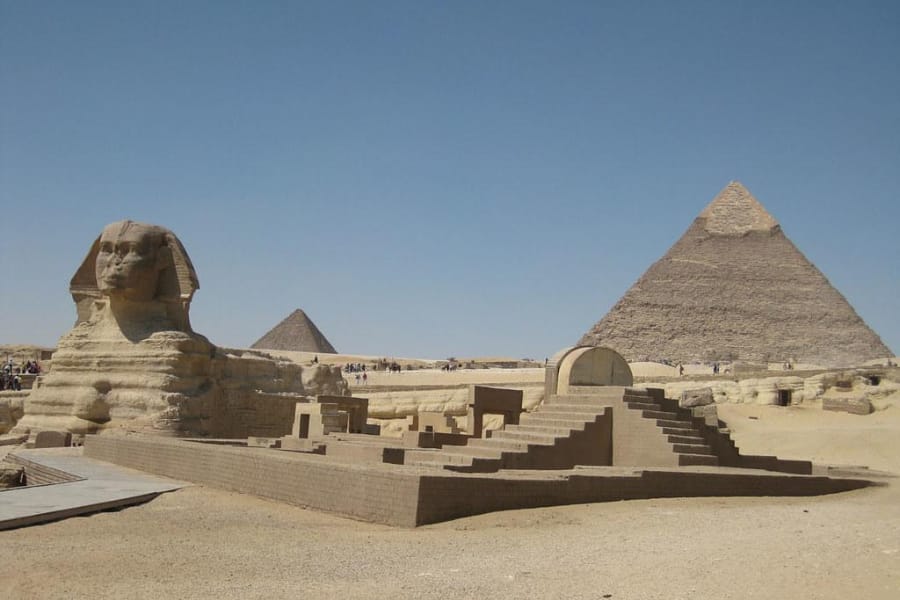 Pyramids Complex at Giza – 10 Day Egypt Tour Packages