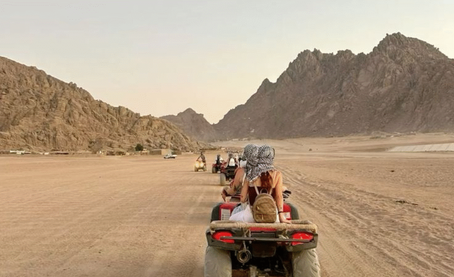 Hurghada Desert Safari - 10 Days Cairo, Nile Cruise & Hurghada Christmas Tour Package