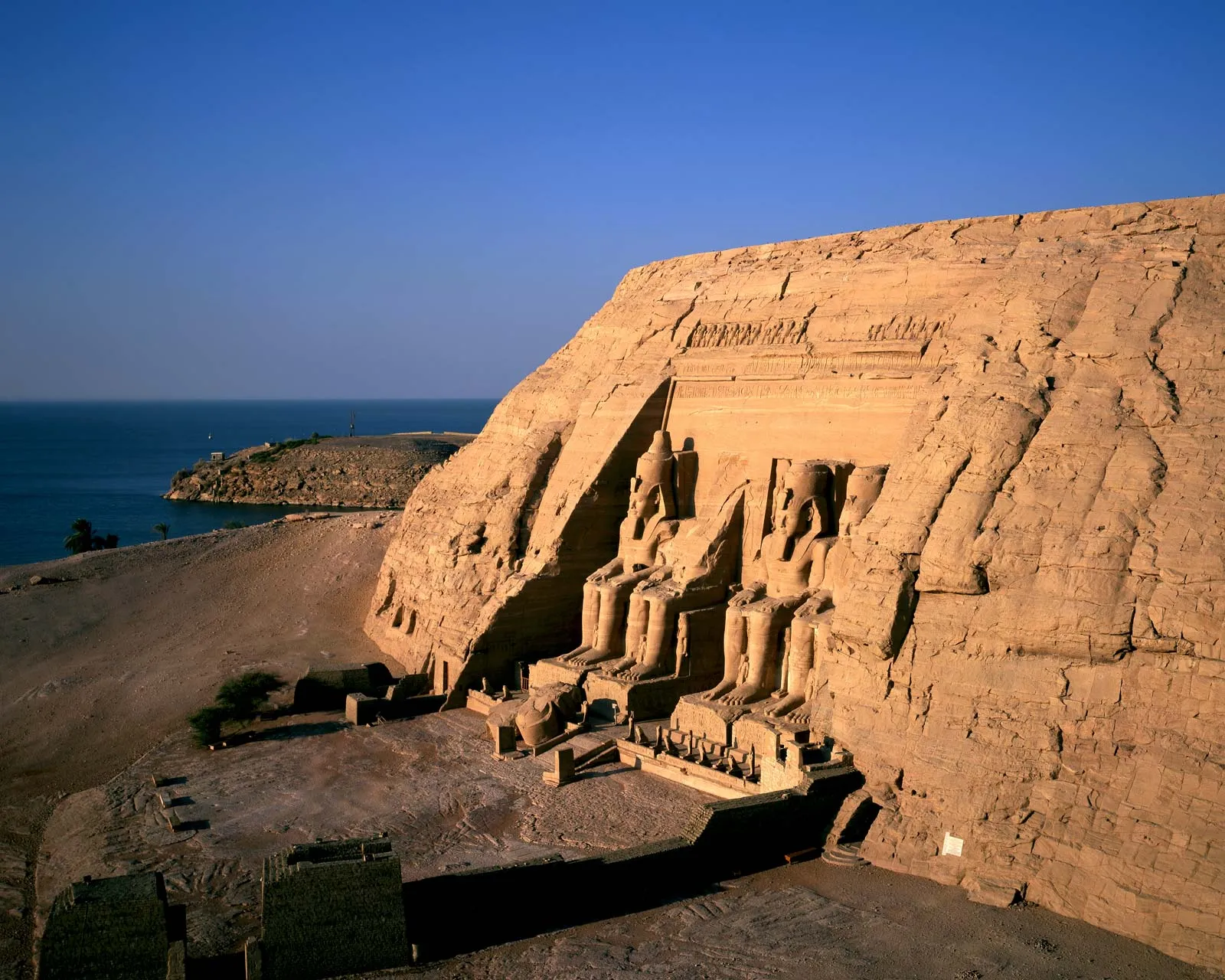 inside abu simbel Temples