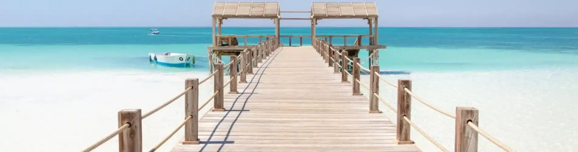 Walkway leading to the sea - 8 Days Nile Cruise & Hurghada Family Tour