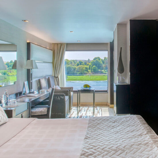 Luxury cabin overlooking the Nile River on Oberoi Zahra